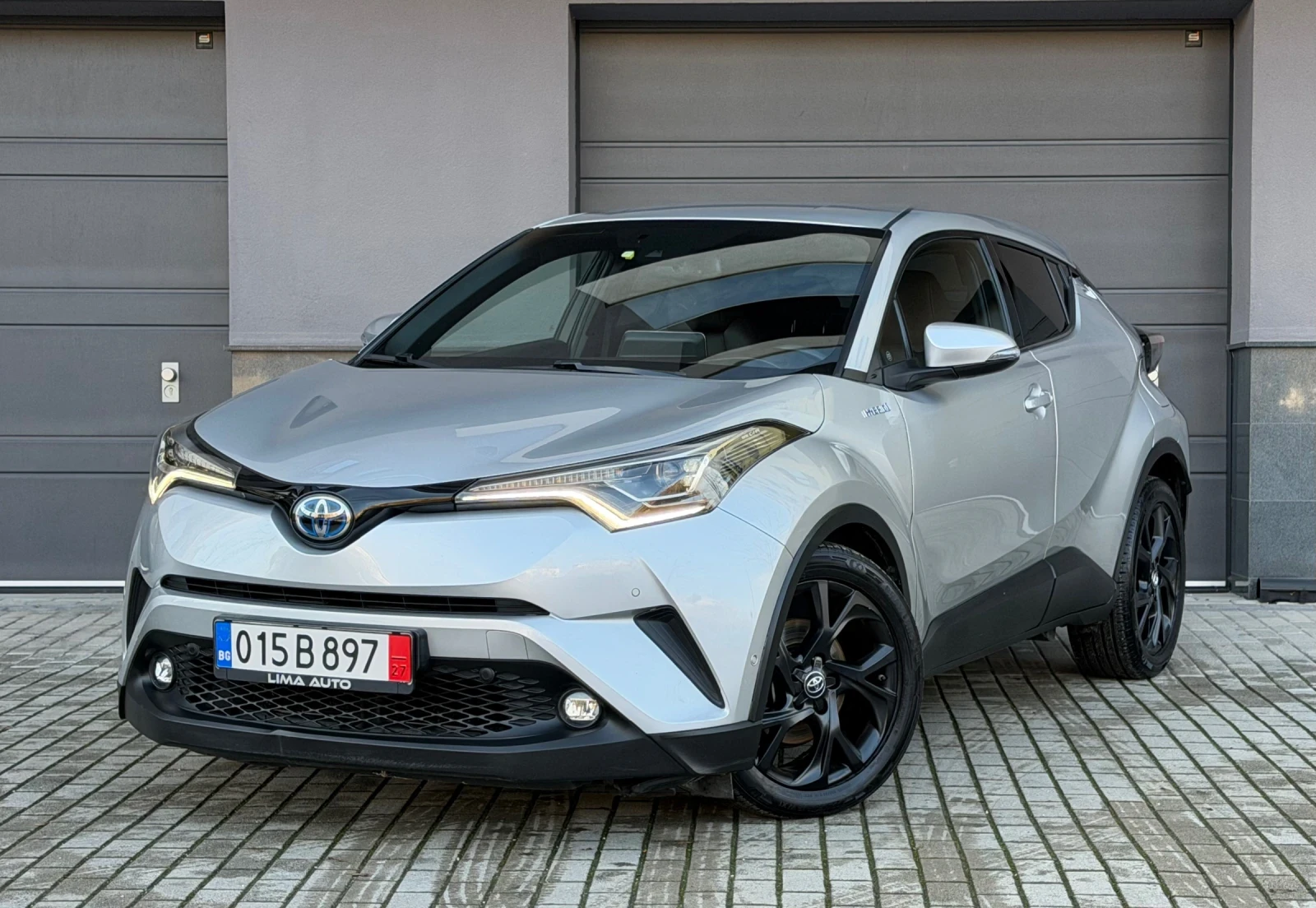 Toyota C-HR 1.8 hybrid ГАРАНЦИА!! Distronic / Keyless / Navi , снимка 1