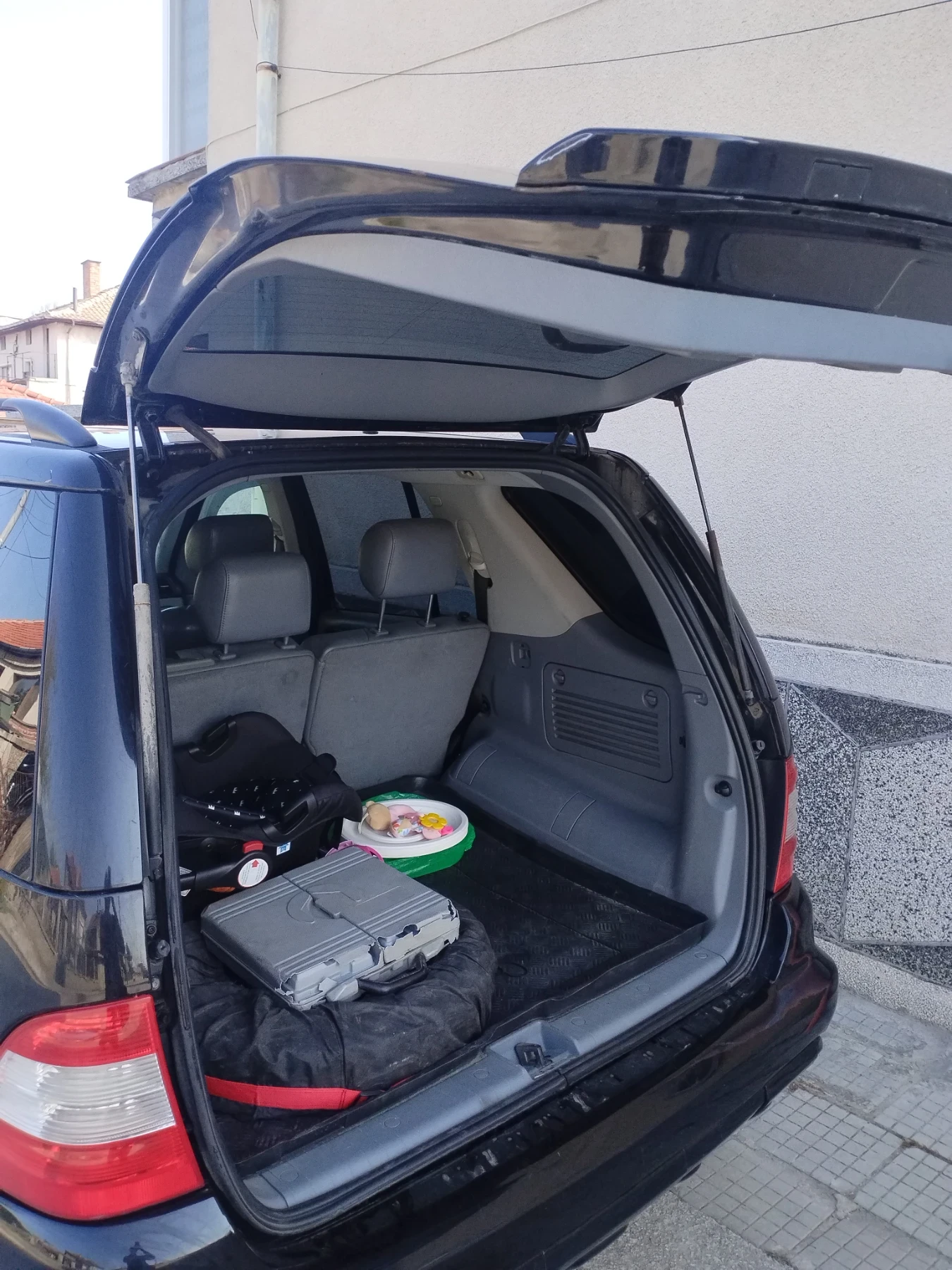 Mercedes-Benz ML 270  - изображение 3