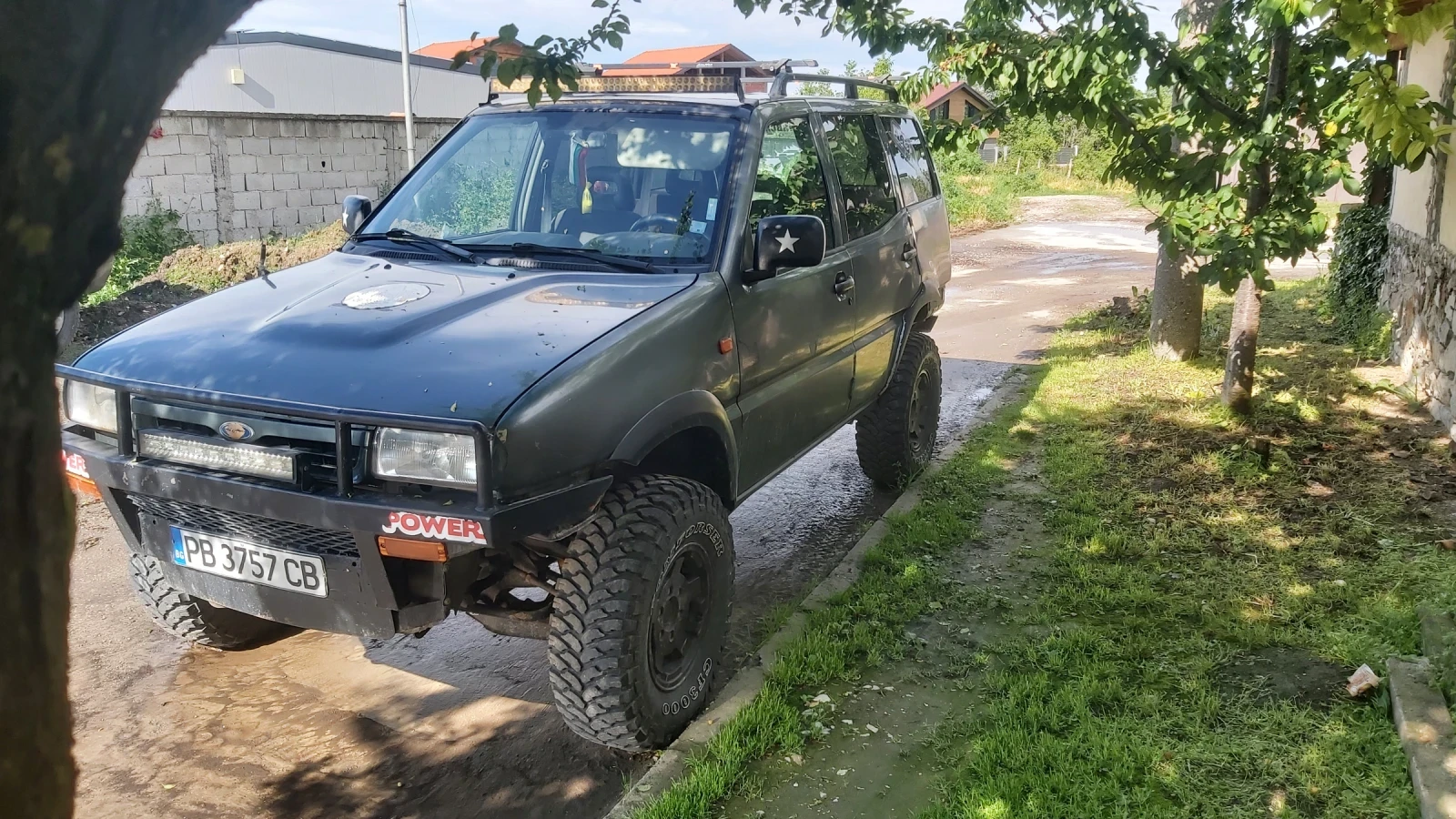 Nissan Terrano 2.4 - изображение 4