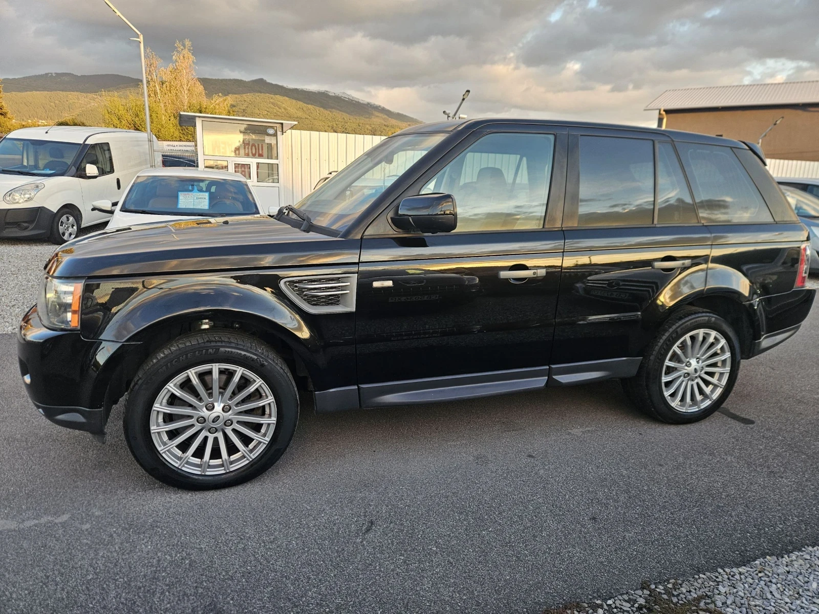 Land Rover Range Rover Sport 3.0 HSE FULL EKSTRI - изображение 2