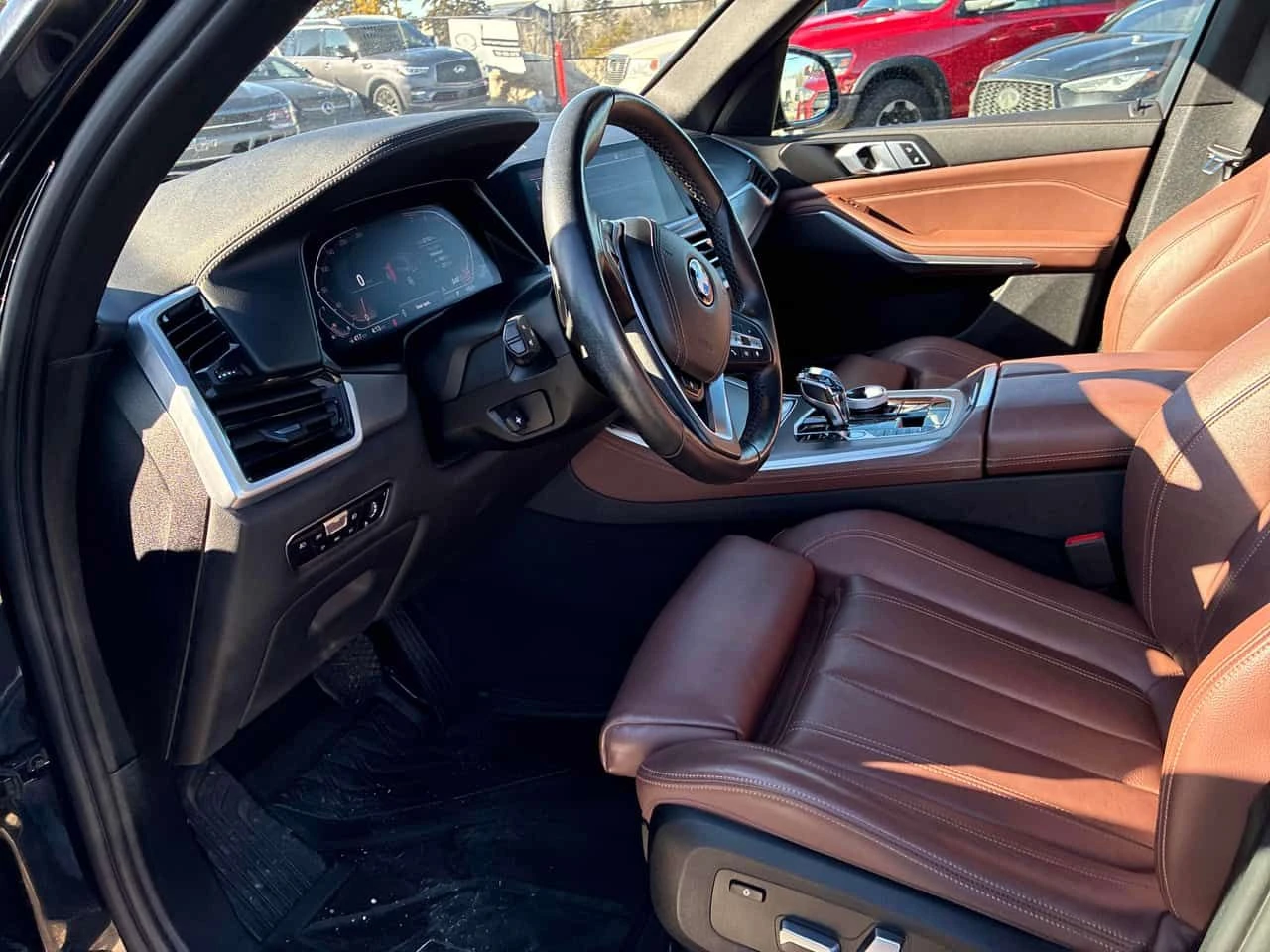 BMW X5 xDrive40i/CARFAX/ПОДГРЕВИ/ПАНОРАМА, снимка 7 - Автомобили и джипове - 53907068