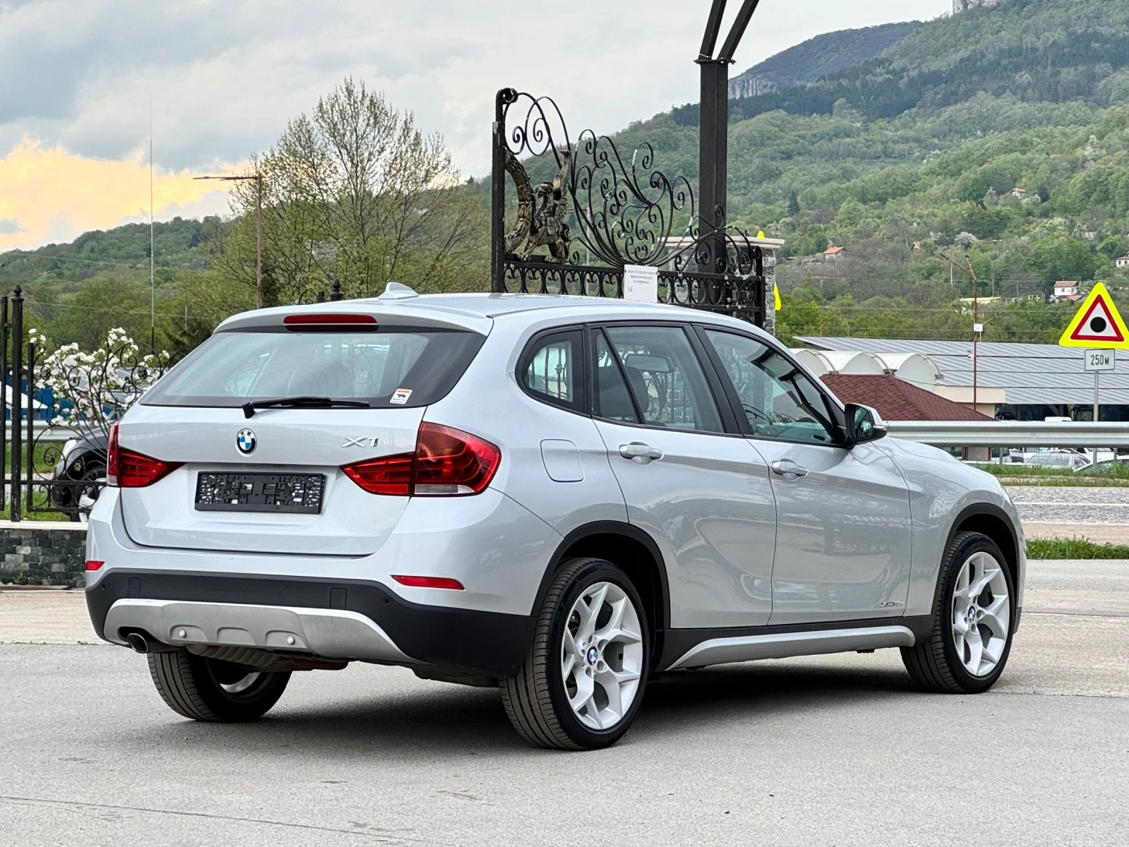 BMW X1 2.0D X-Drive ������ ������� | Mobile.bg � ����������� 5