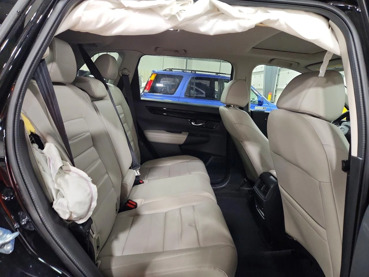 Honda Cr-v 1.5l Exl, снимка 11 - Автомобили и джипове - 54557198