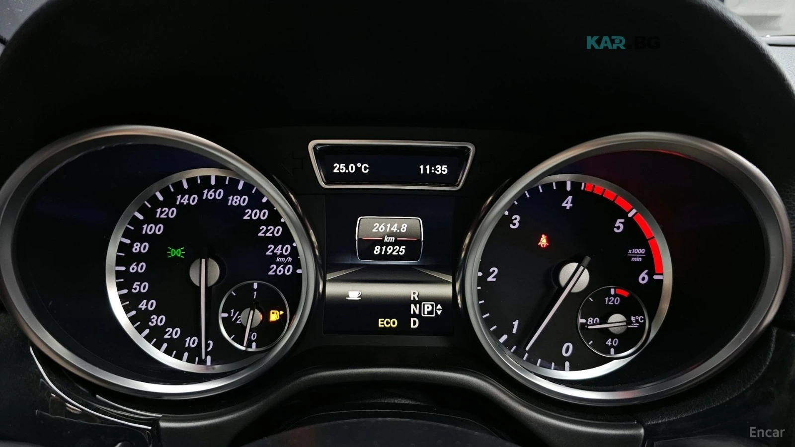 Mercedes-Benz ML 350 AMG LINE/4MATIC/KEYLESS/PANO/LANE DEPARTURE, снимка 8 - Автомобили и джипове - 54763133