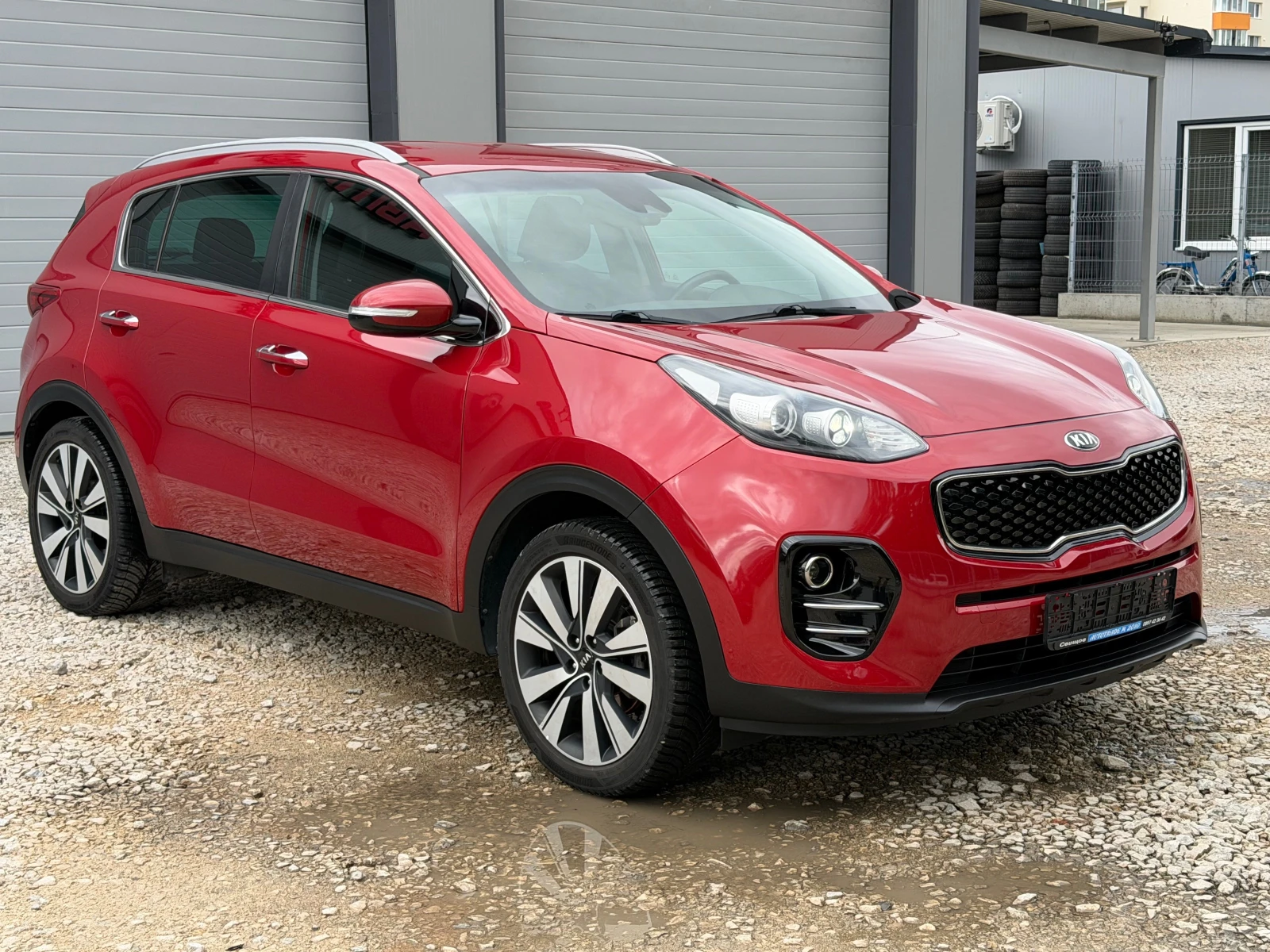 Kia Sportage 1.7CRDI* Navi* Top* LED* Evro6, снимка 3 - Автомобили и джипове - 54782569