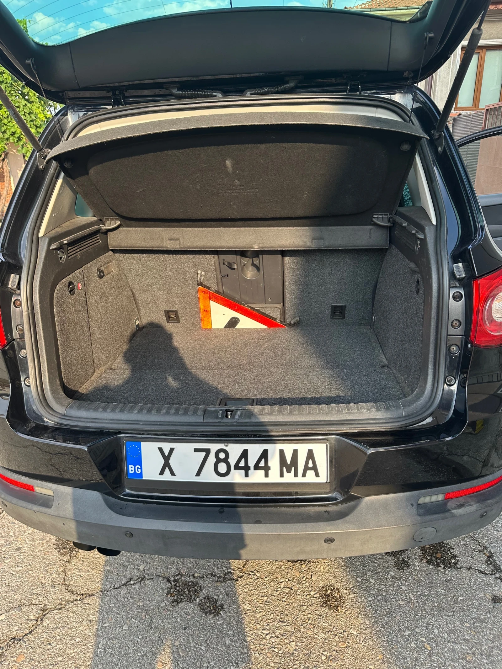 VW Tiguan 2.0TDI 140 к Automatic 4motion, снимка 4 - Автомобили и джипове - 55063678