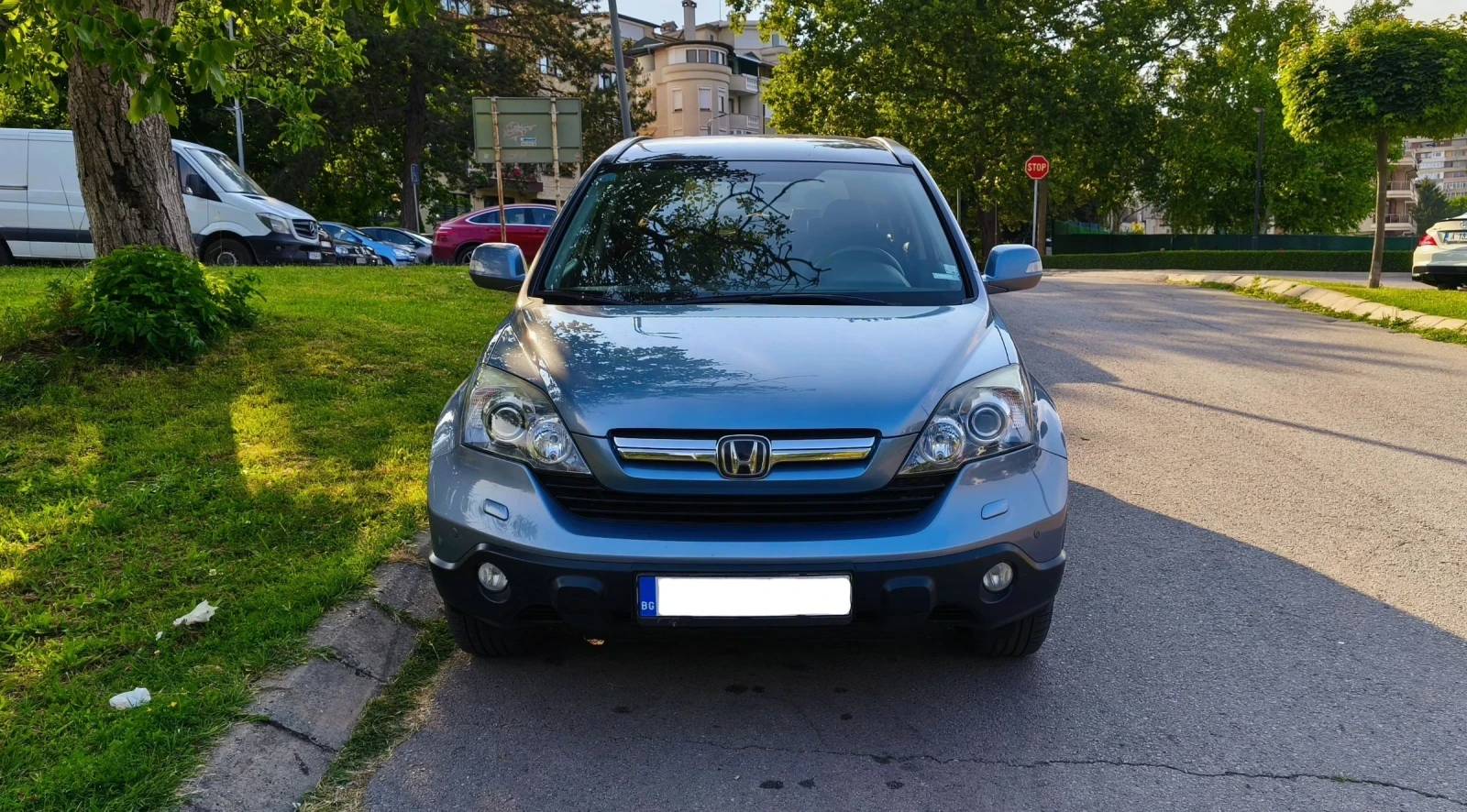 Honda Cr-v 2.0 EXECUTIVE PLUS, DISTRONIC, XENON, AUTOMATIC , снимка 2 - Автомобили и джипове - 55170746