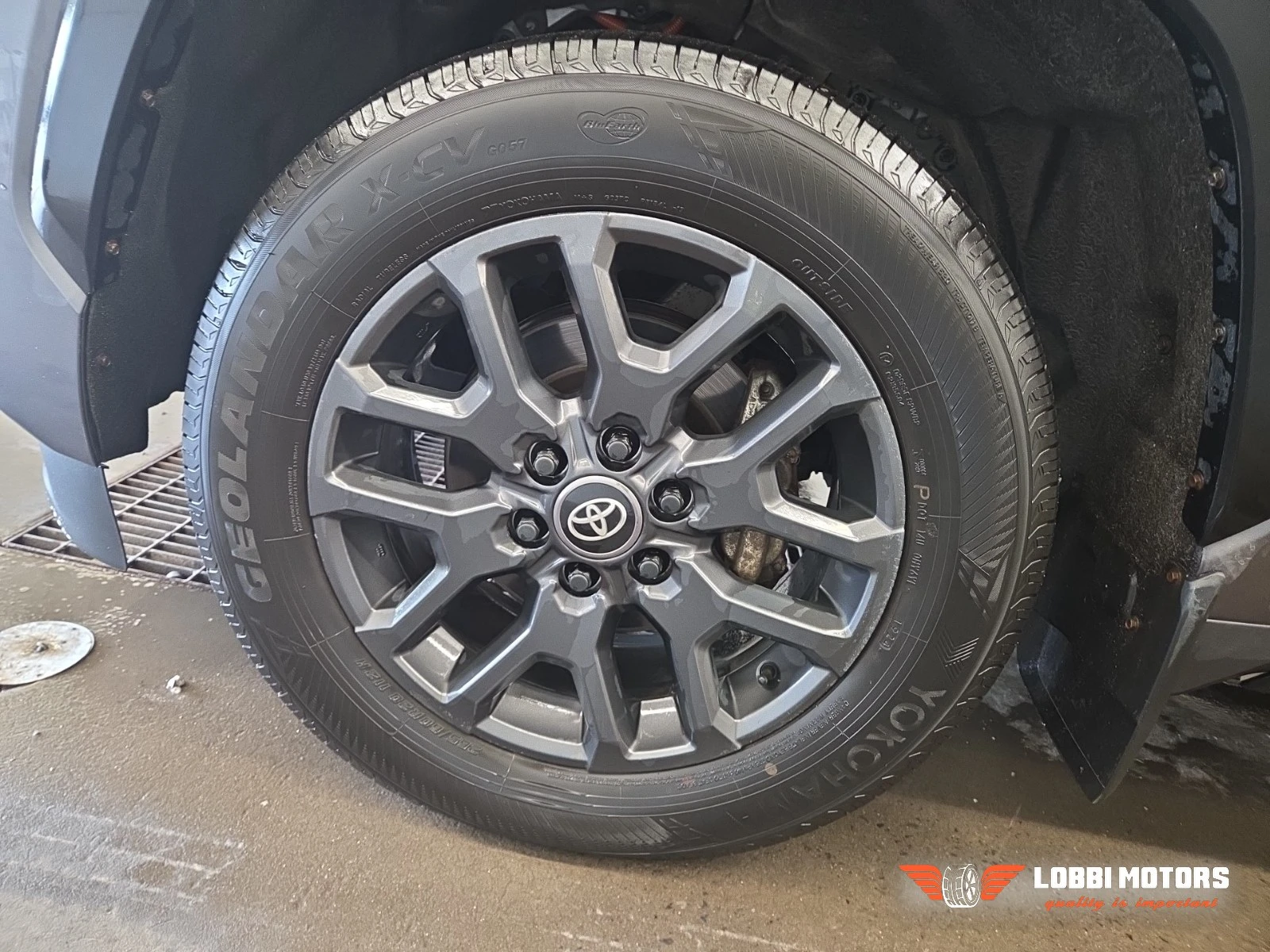 Toyota Sequoia, снимка 6 - Автомобили и джипове - 56392466