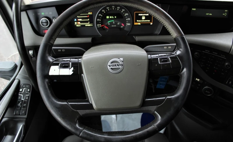 Volvo Fh 500, снимка 8 - Камиони - 53405820