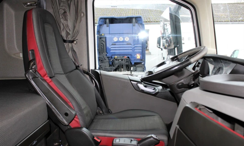 Volvo Fh 500, снимка 11 - Камиони - 53405820