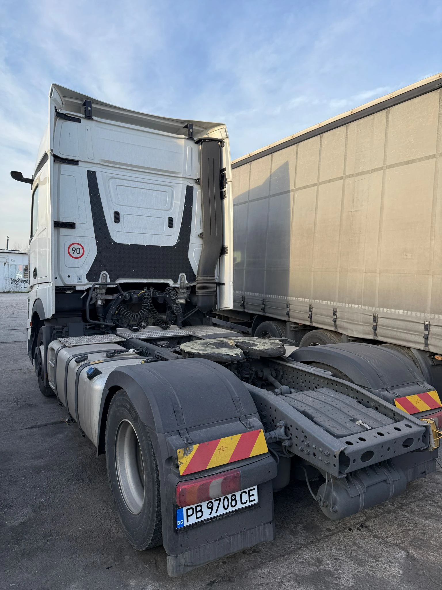 Mercedes-Benz Actros 1845 - изображение 3