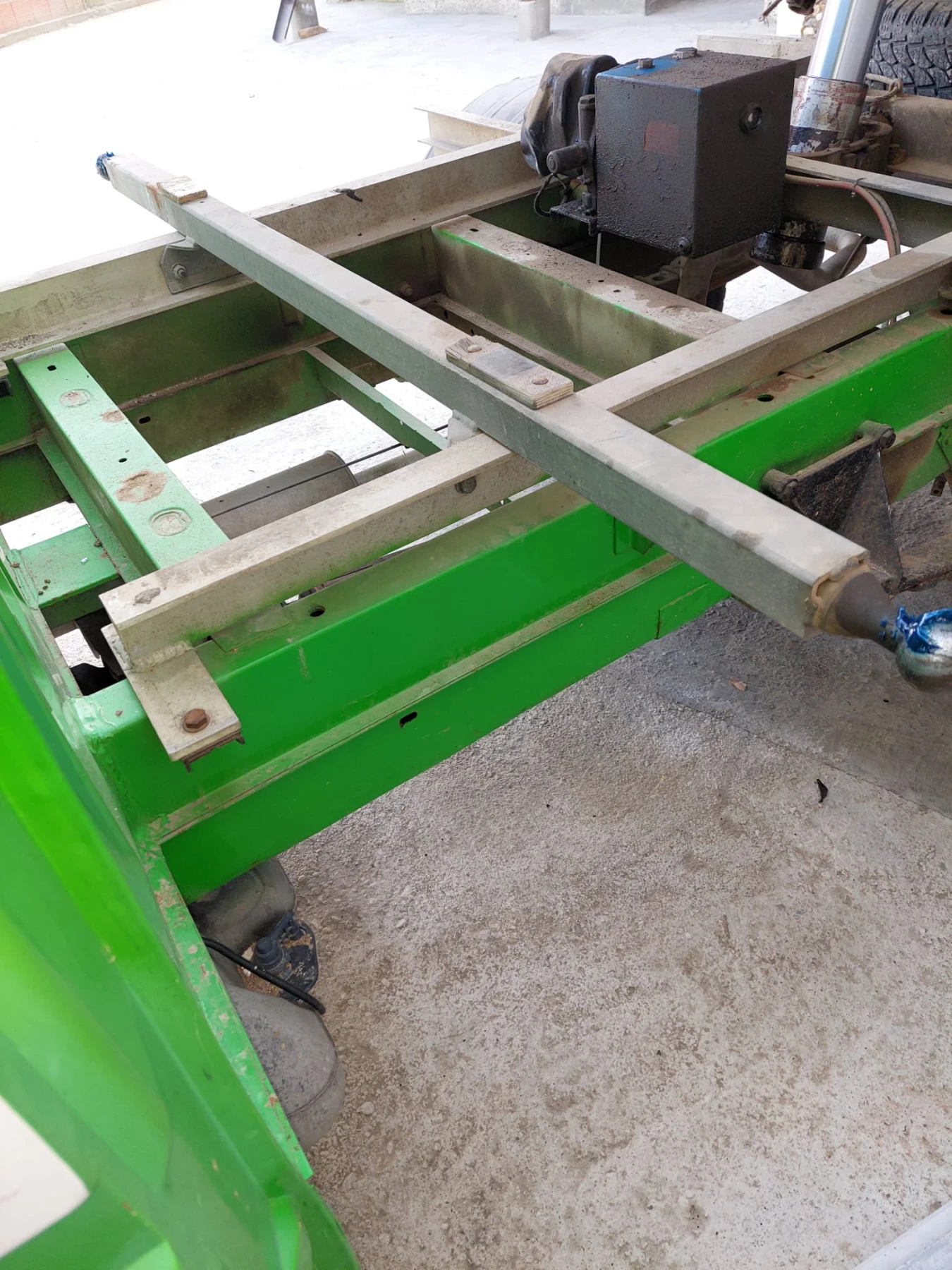 Ford Transit 2, 5 turbo, снимка 5 - Камиони - 53834299