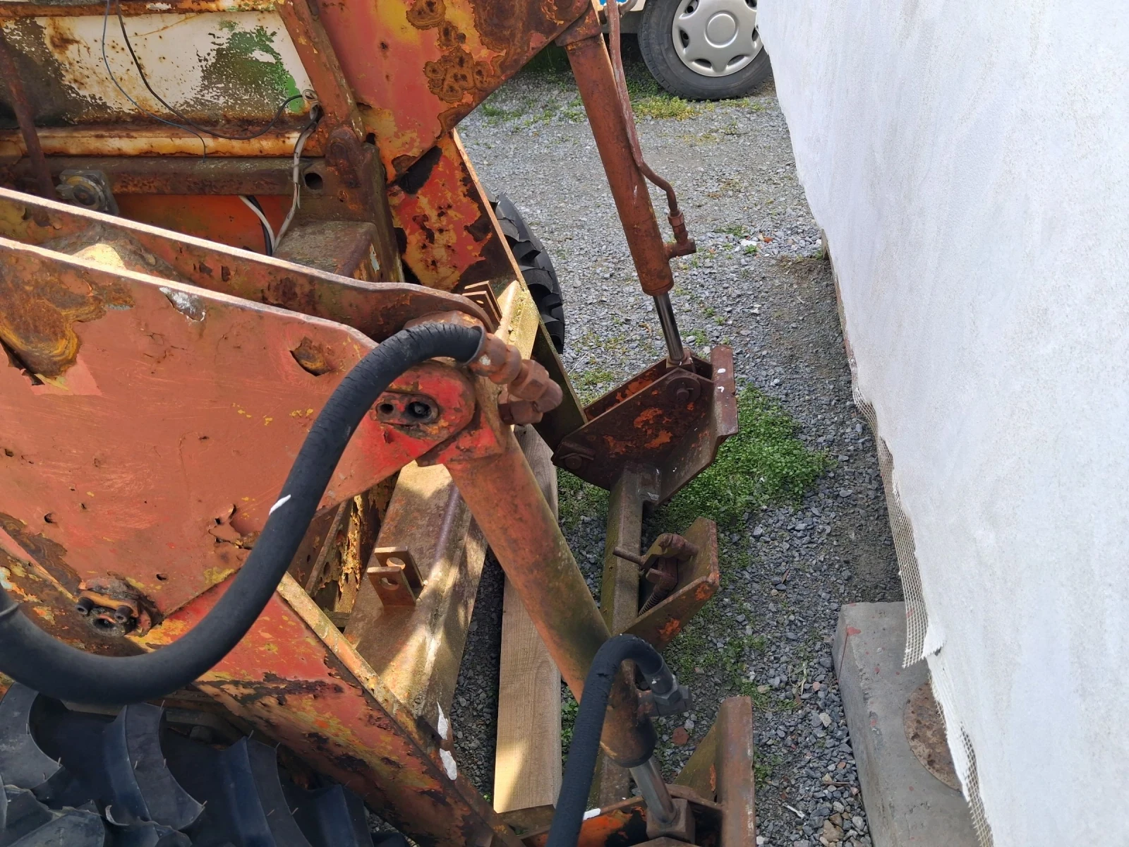 Мини челни товарачи Bobcat LANZ LL30 - изображение 5