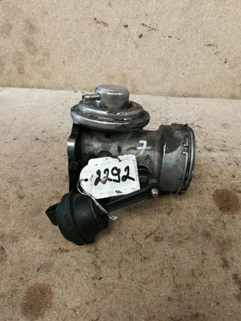 EGR КЛАПАН - Audi Seat Skoda VW - 1.9 tdi - 130 / 150 hp , снимка 1 - Части - 39826019