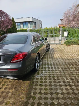 Mercedes-Benz E 220 W213 4MATIC, снимка 5