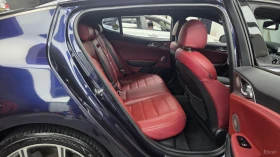 Kia Stinger 3.3 GT TURBO* ОБДУХ* 360* HUD* PANO* АВТОКРЕДИТ, снимка 12