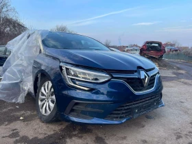 Renault Megane 1.3Tce, 2022г., БЕНЗИН, Седан, снимка 3