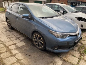 Toyota Auris 1.6 D-4D Louge, снимка 2