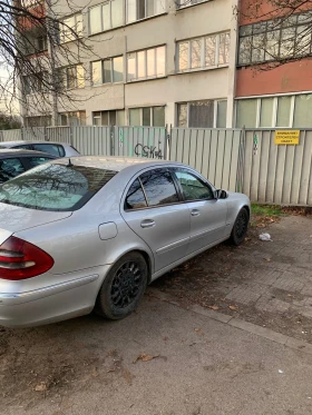 Mercedes-Benz E 220, снимка 4 — Bazar.bg Mercedes-Benz E 220, снимка 4