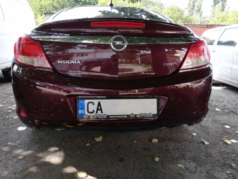 Opel Insignia, снимка 4 - Автомобили и джипове - 47405173