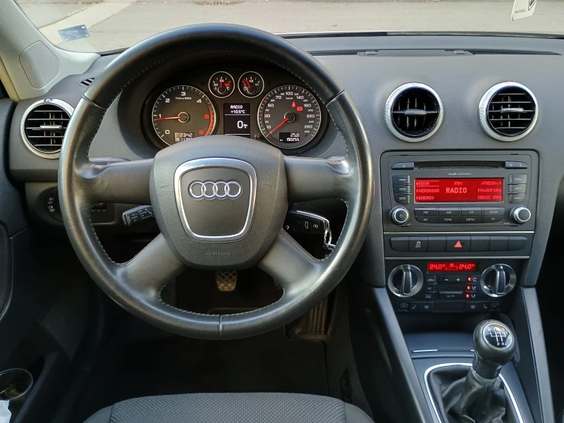 Audi A3 Hella DRL+ Bi-XENON S-LINE 19 Zoll, снимка 15 - Автомобили и джипове - 48039899