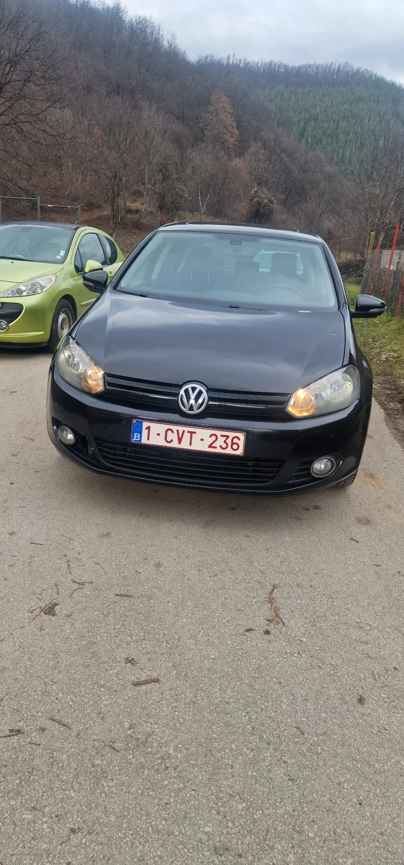 VW Golf 2.0 TDI, снимка 2 - Автомобили и джипове - 49394406