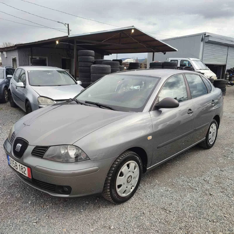 Seat Cordoba 1.4 БЕНЗИН, снимка 2 - Автомобили и джипове - 51601673