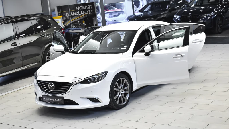 Mazda 6 ULTIMATE 2.2 SKYACTIV-D Automatic