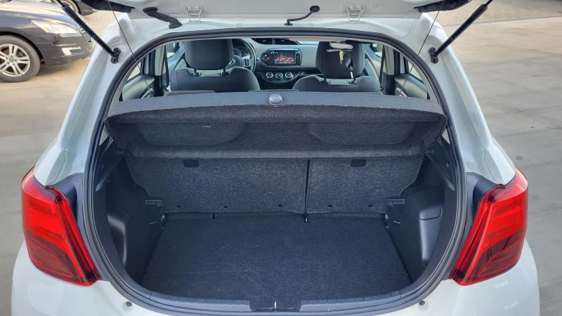 Toyota Yaris Facelift Euro 6, снимка 8 - Автомобили и джипове - 50552737