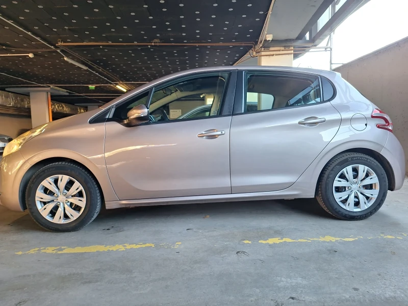 Peugeot 208 1.4 HDI, снимка 2 - Автомобили и джипове - 52530338