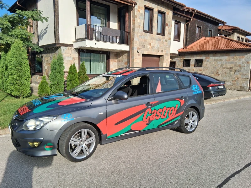 Hyundai I30 1.6 CRDI, снимка 5 - Автомобили и джипове - 52640782