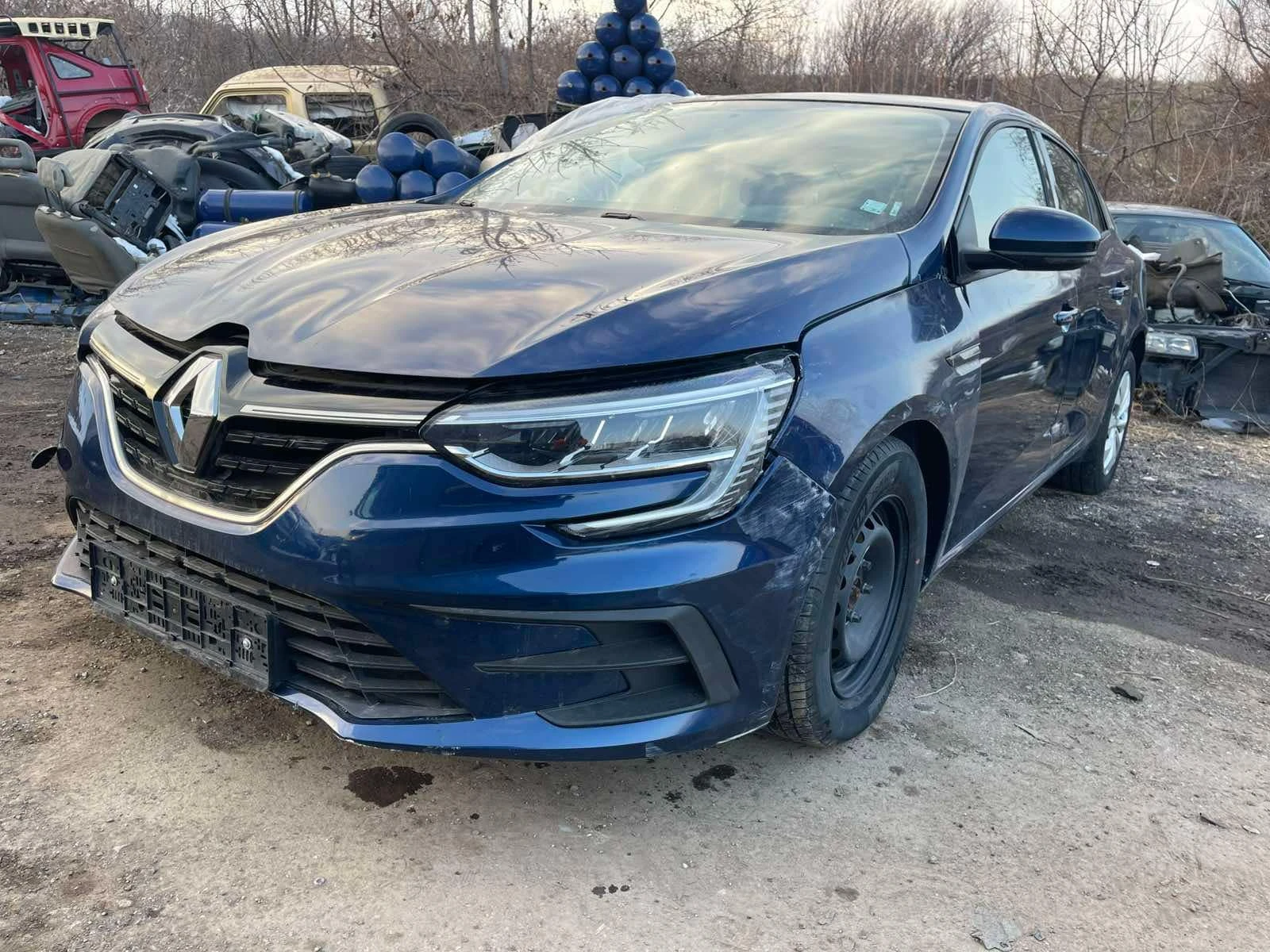 Renault Megane 1.3Tce, 2022г., БЕНЗИН, Седан, снимка 1