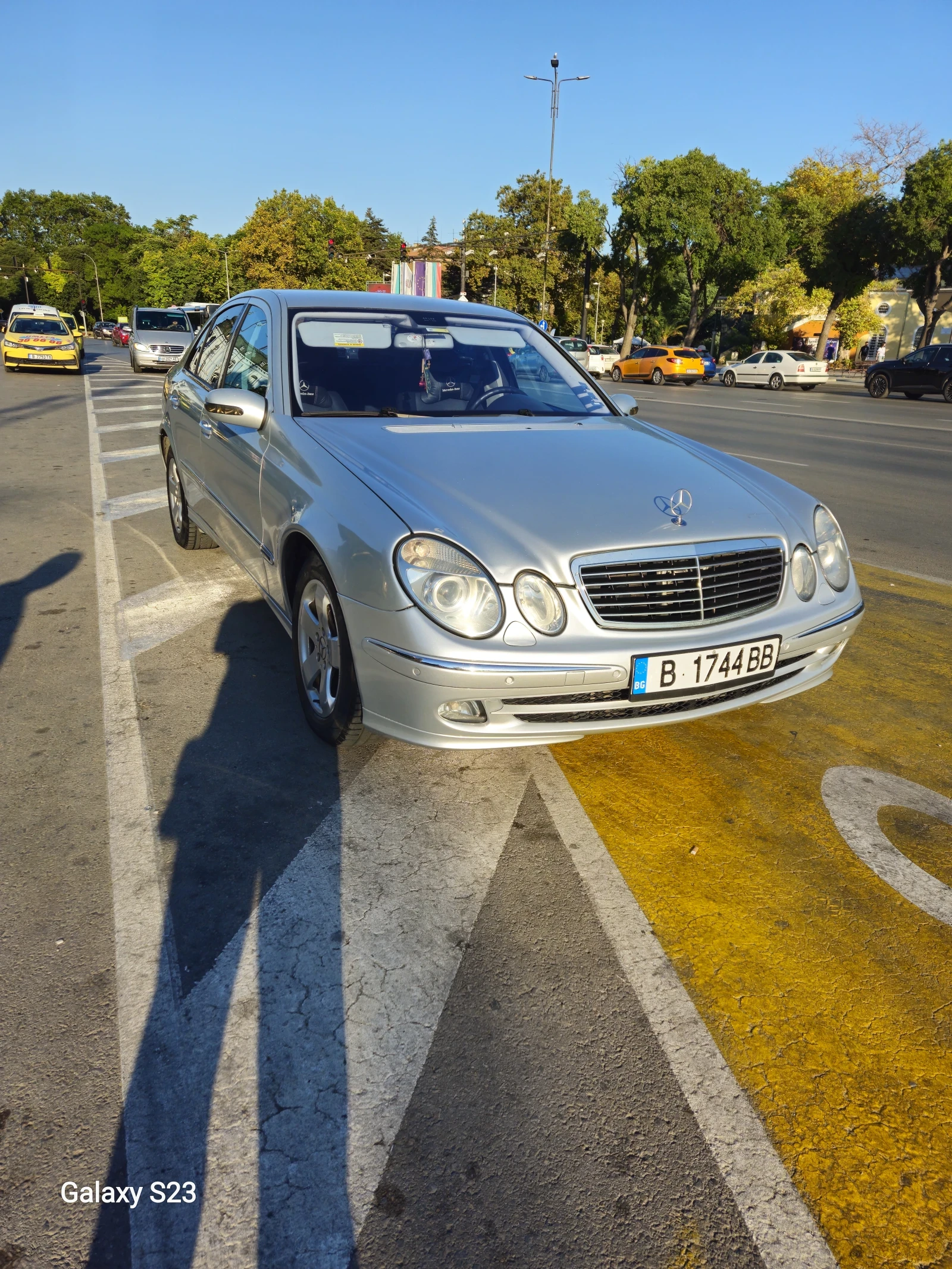 Mercedes-Benz E 320 4 MATIC, снимка 1