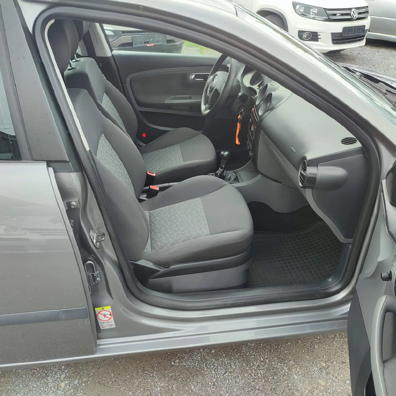 Seat Cordoba 1.4 БЕНЗИН | Mobile.bg — изображение 13