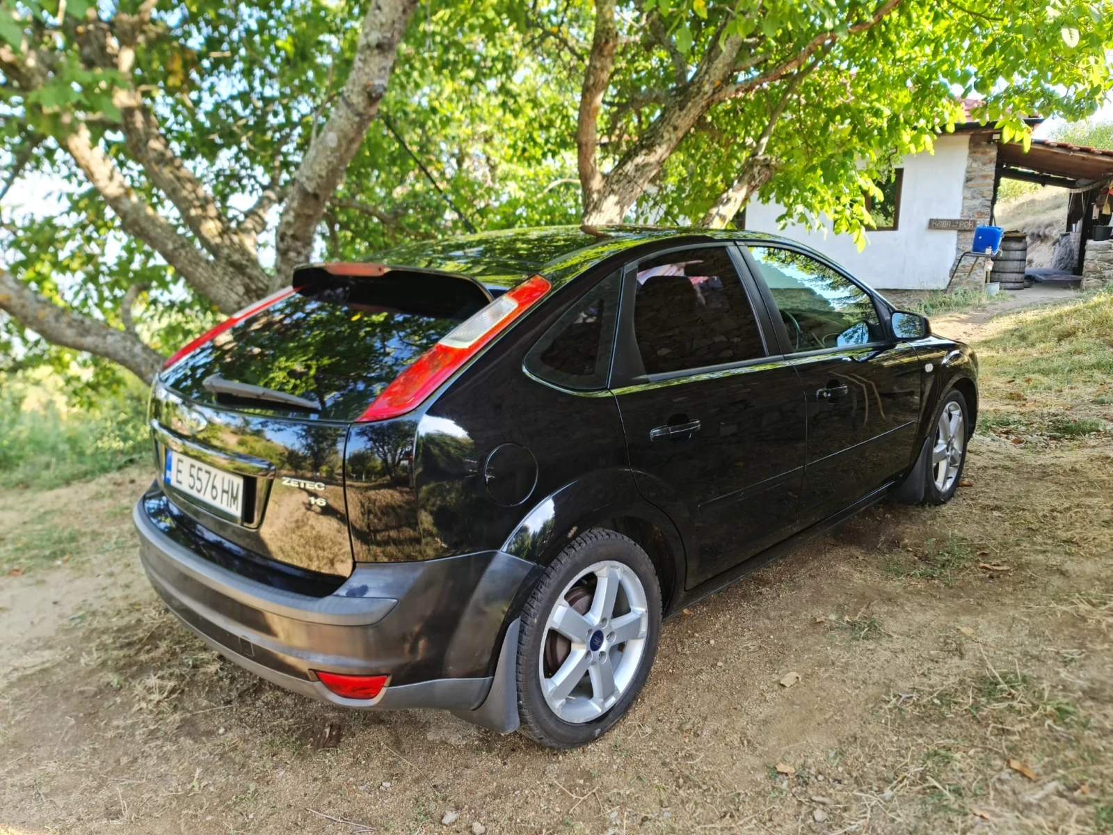 Ford Focus 1.6 Zetec - изображение 9