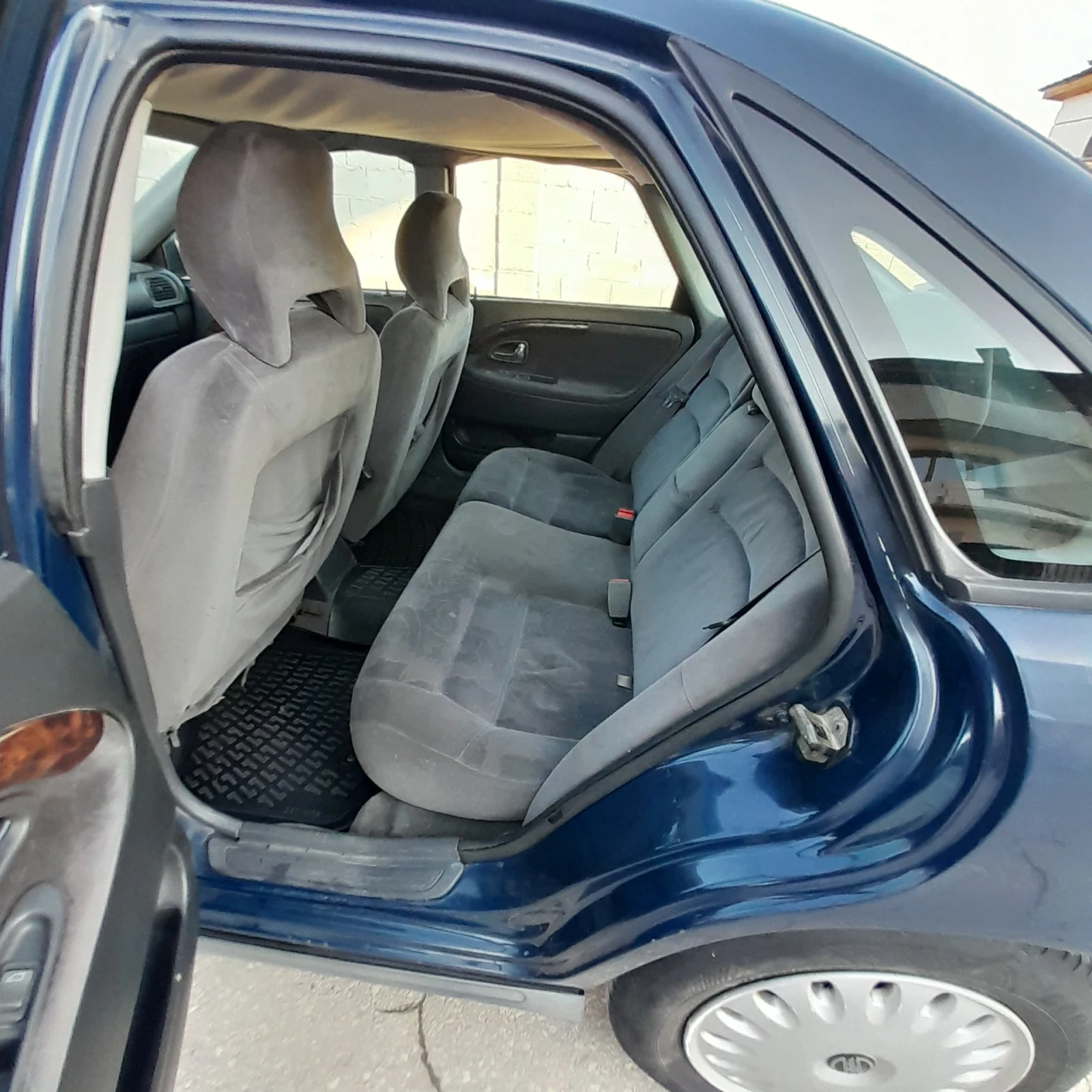 Volvo S40 GDI - изображение 5