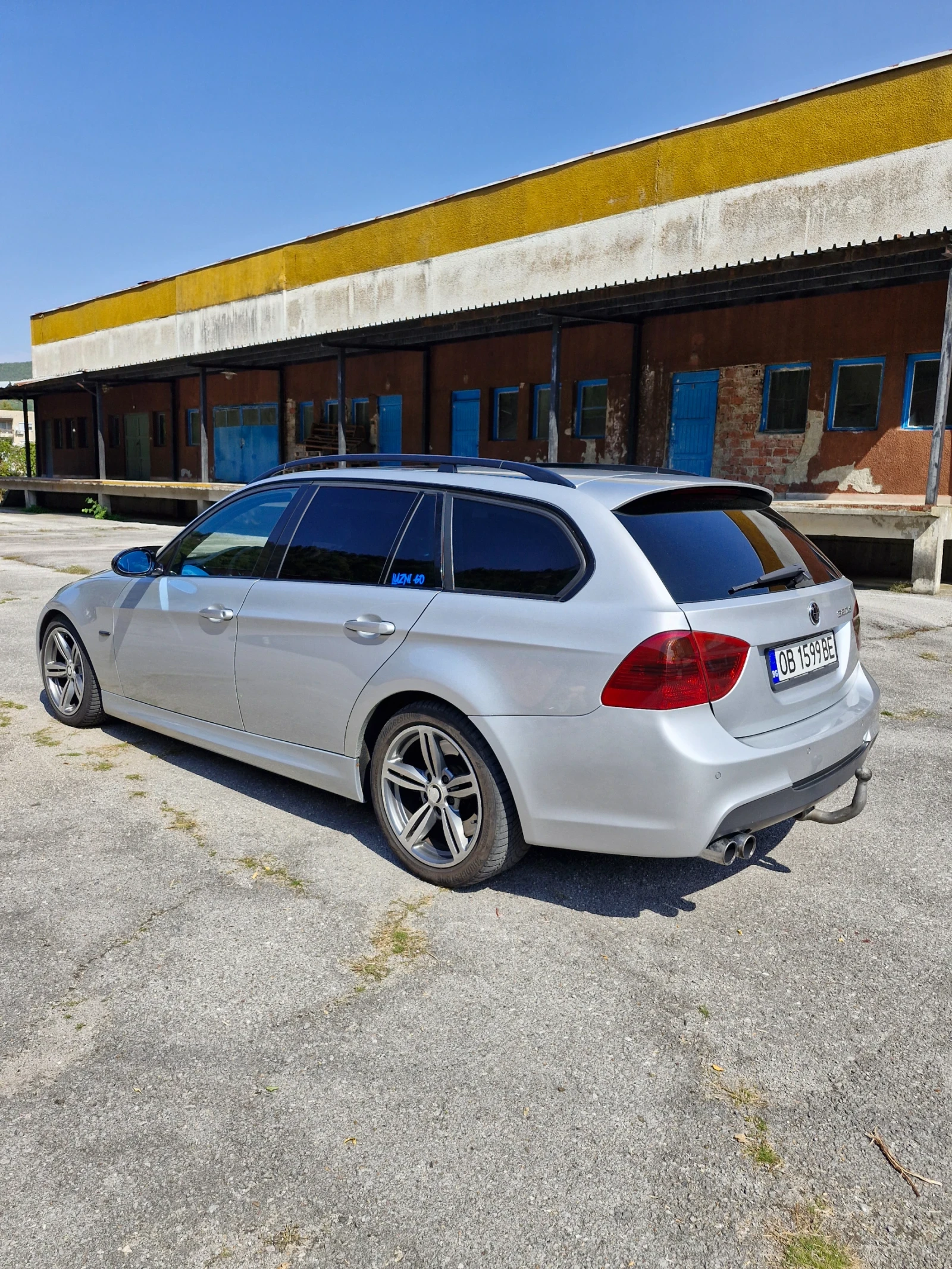 BMW 330 330xd - изображение 6