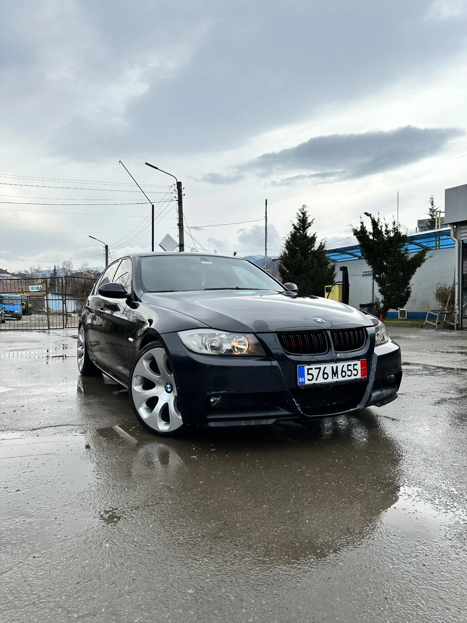 BMW 320 si - изображение 7