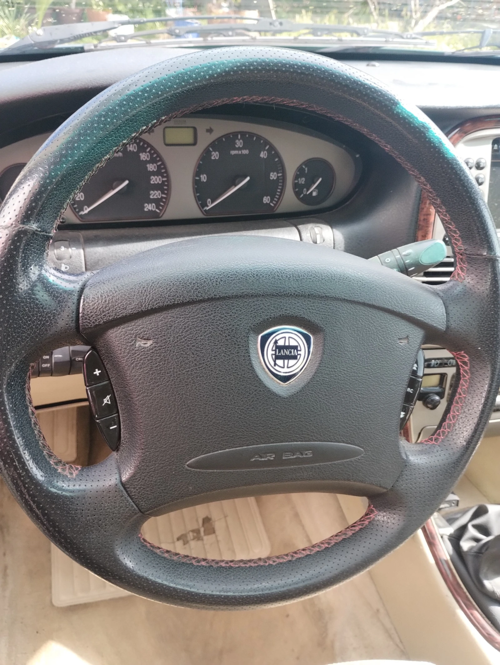 Lancia Lybra, снимка 4 - Автомобили и джипове - 53818131