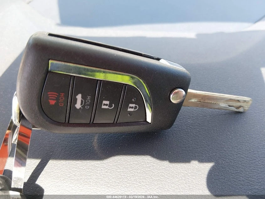 Toyota Corolla 2.0L I-4 DI, DOHC, VVT, 169HP Front Wheel Drive | Mobile.bg � ����������� 11