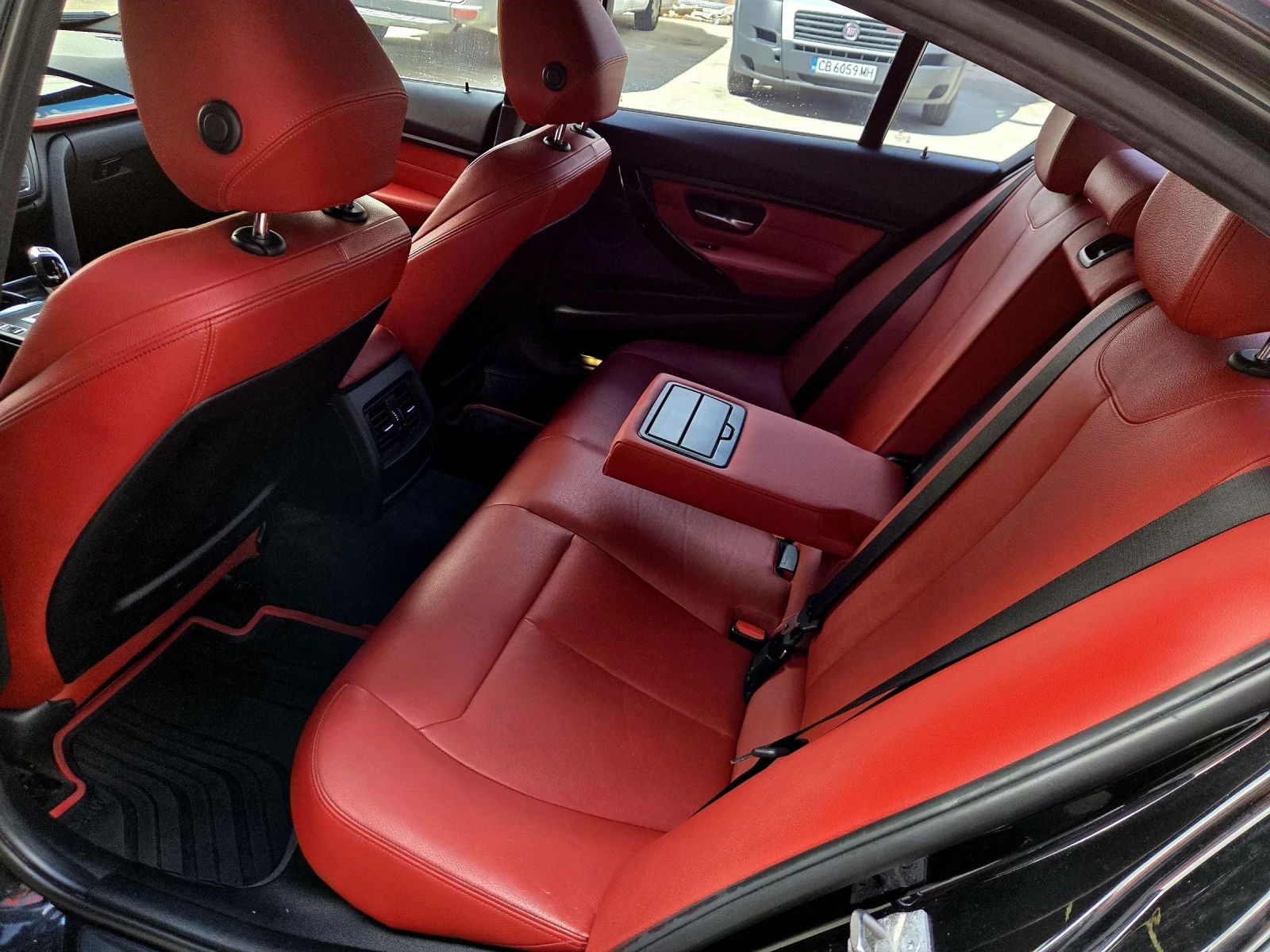 BMW 328 I X-drive, снимка 9 - Автомобили и джипове - 54291984