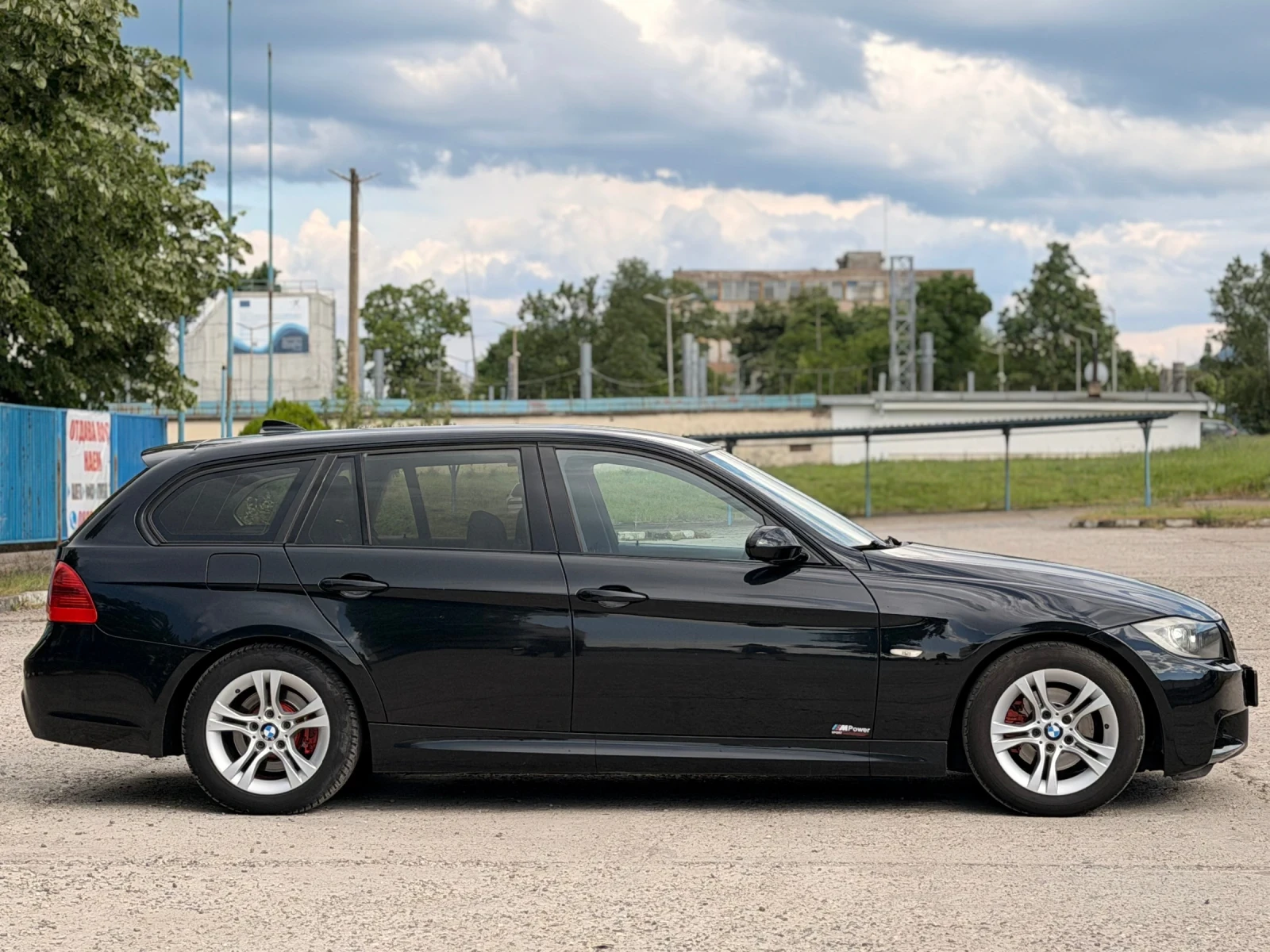 BMW 320 D/M-PACK/ИТАЛИЯ, снимка 6 - Автомобили и джипове - 54811889
