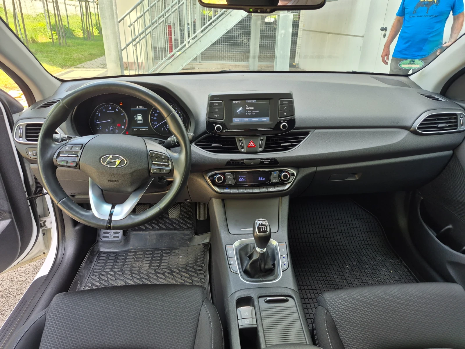 Hyundai I30 !!1.4i !!! Perfectna !!!, снимка 16 - Автомобили и джипове - 54824047