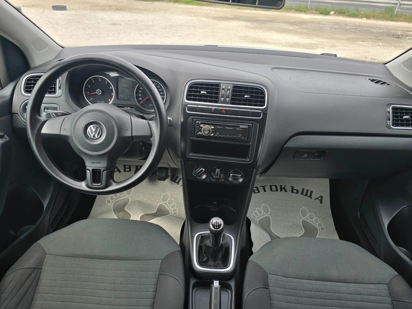 VW Polo 11г.1, 4-MPI, 86к.с., снимка 10 - Автомобили и джипове - 54890791
