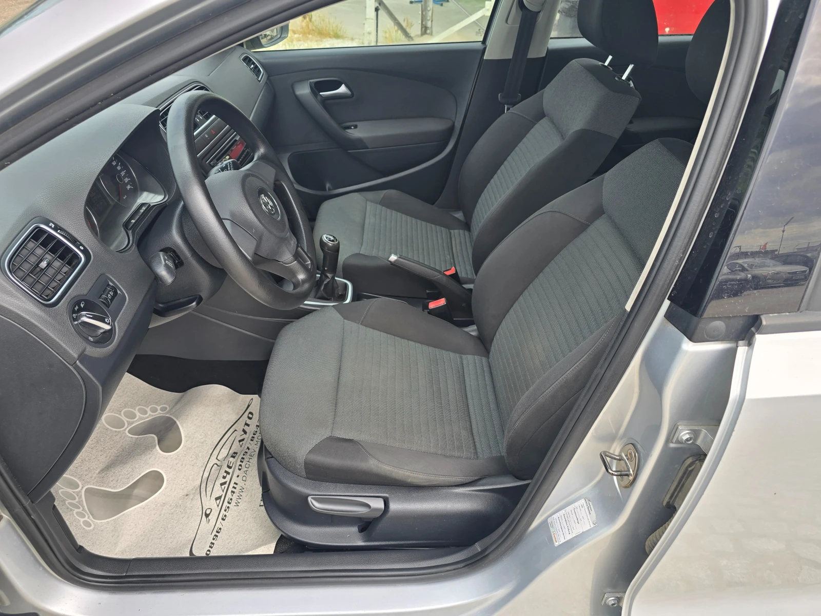 VW Polo 11г.1, 4-MPI, 86к.с., снимка 8 - Автомобили и джипове - 54890791