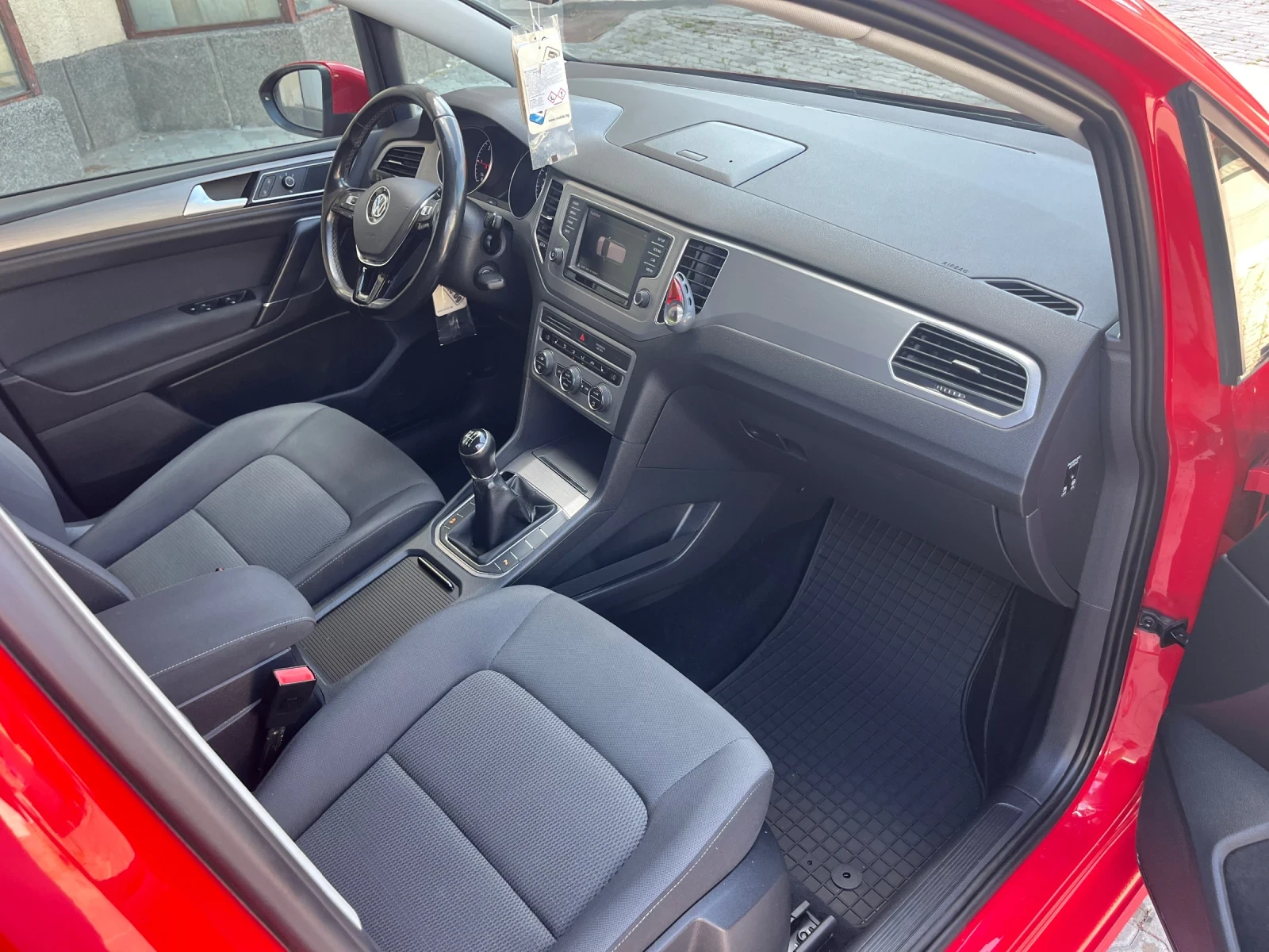 VW Golf 2.0-150, снимка 10 - Автомобили и джипове - 54952694