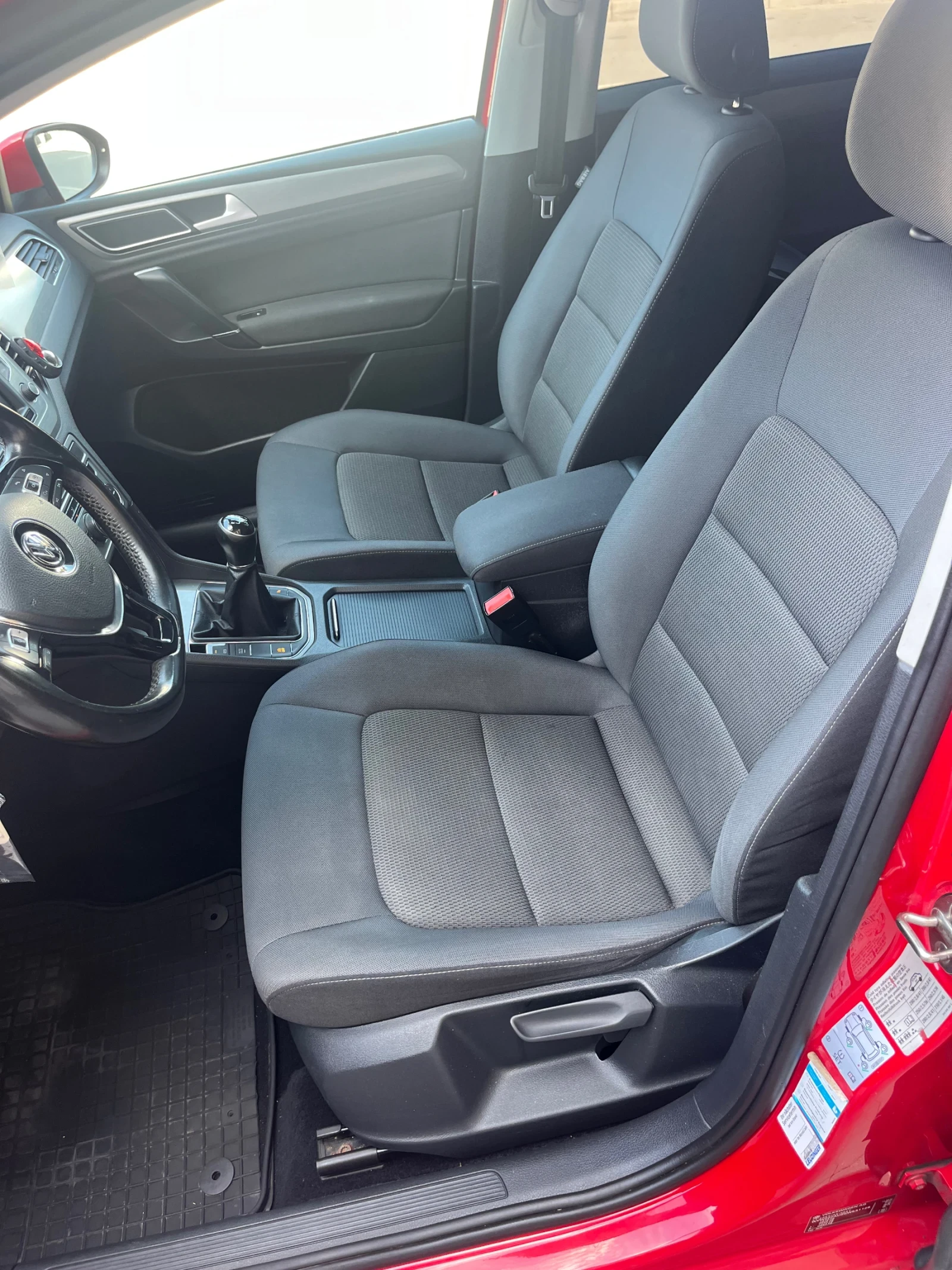 VW Golf 2.0-150, снимка 6 - Автомобили и джипове - 54952694