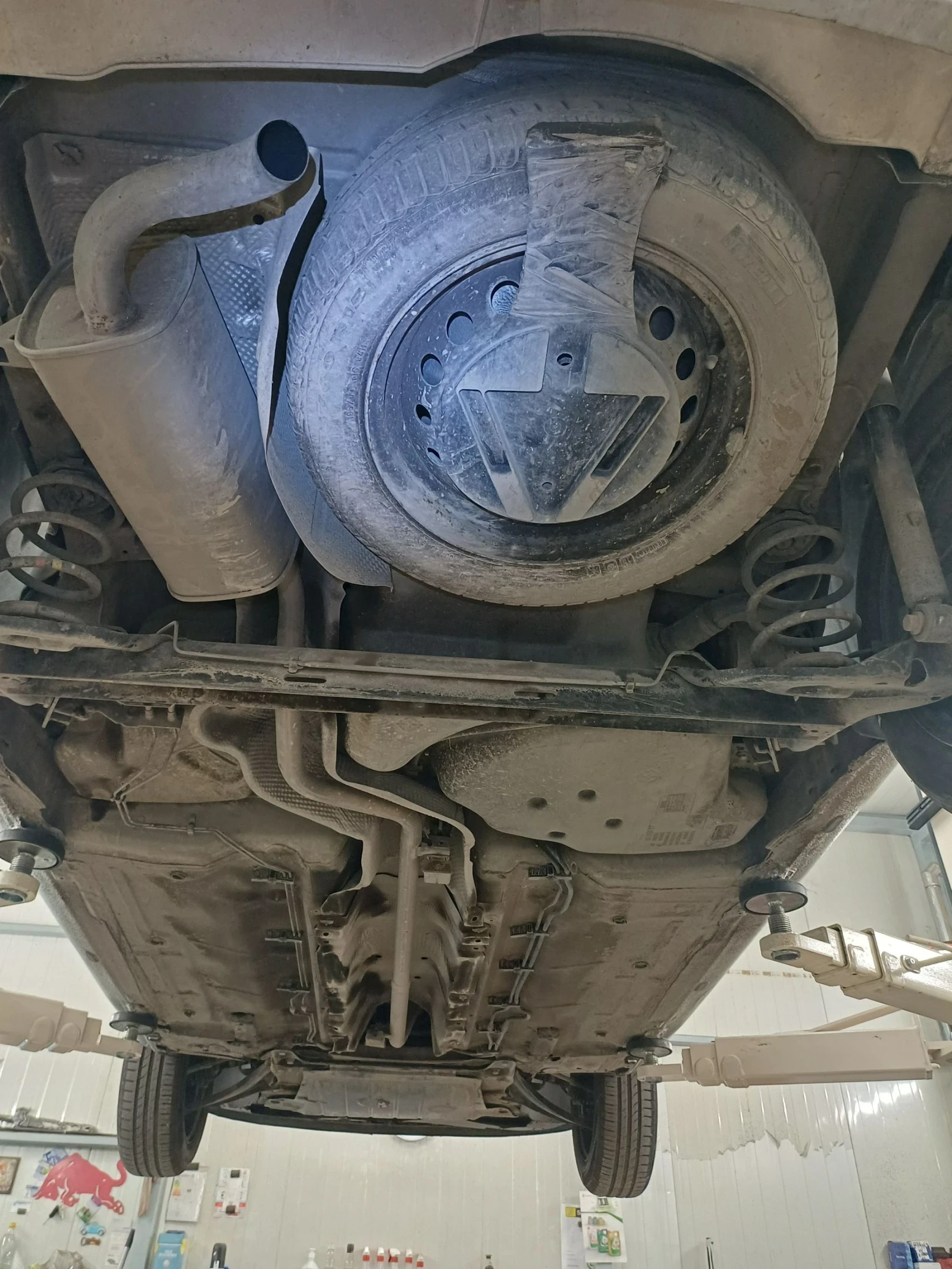 Renault Clio, снимка 15 - Автомобили и джипове - 55346915