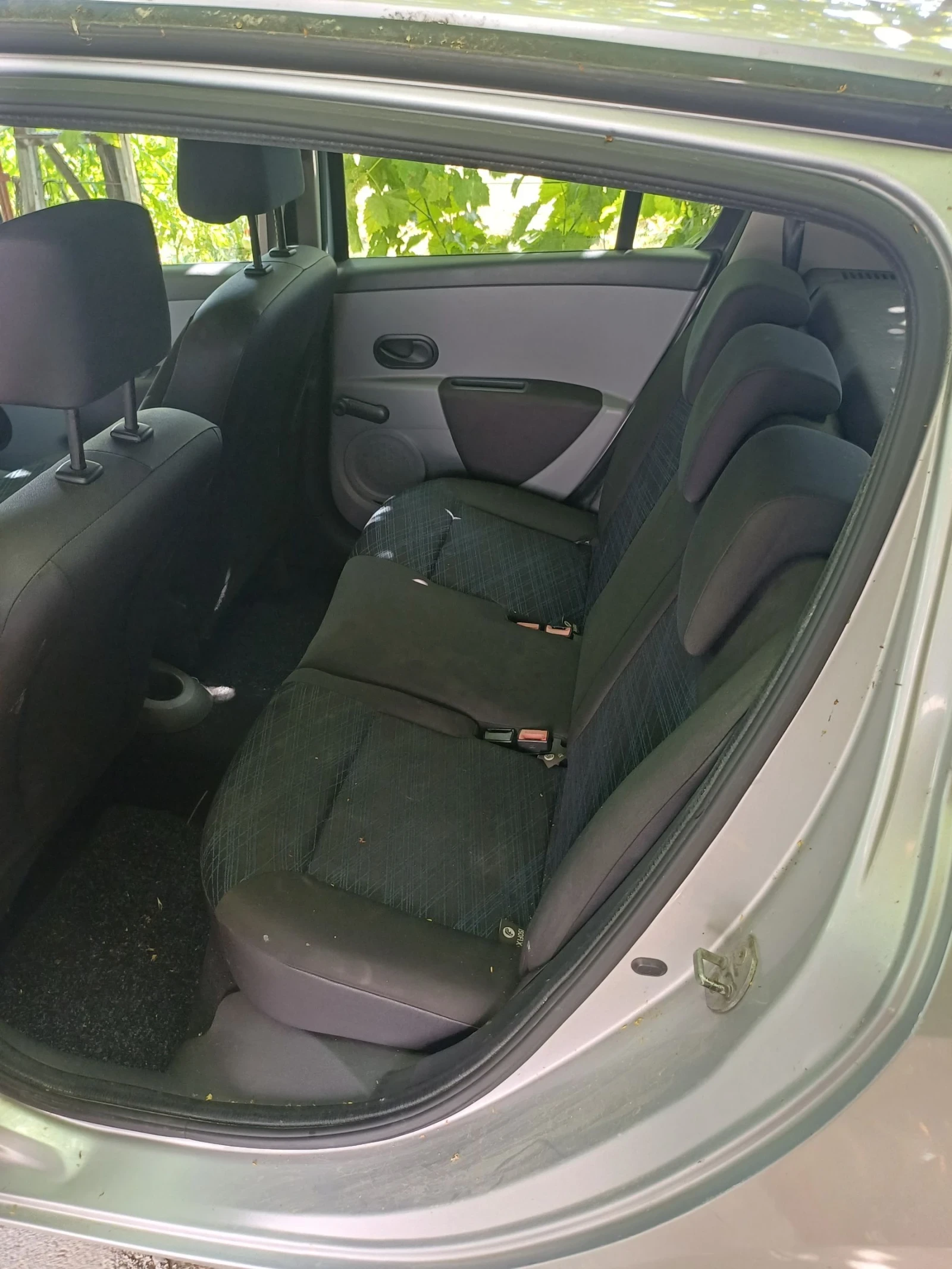 Renault Clio, снимка 9 - Автомобили и джипове - 55346915