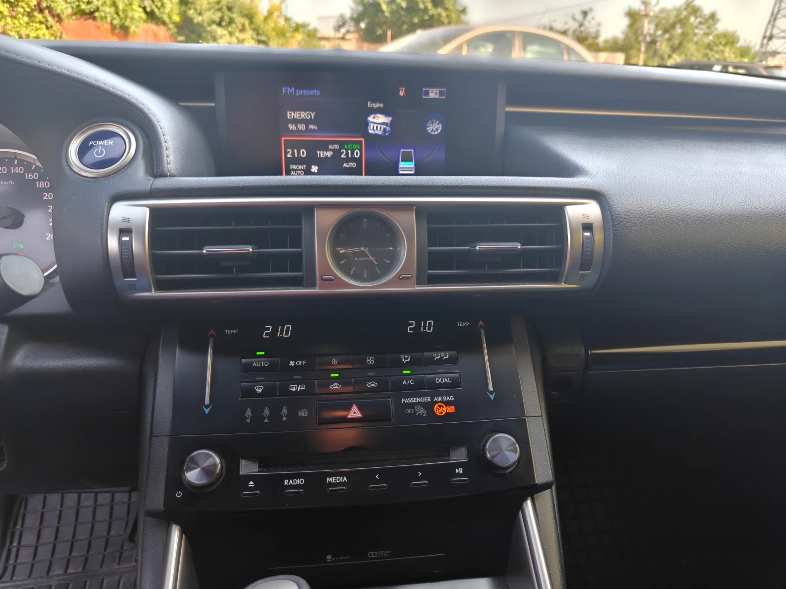 Lexus IS 300, снимка 4 - Автомобили и джипове - 55492436